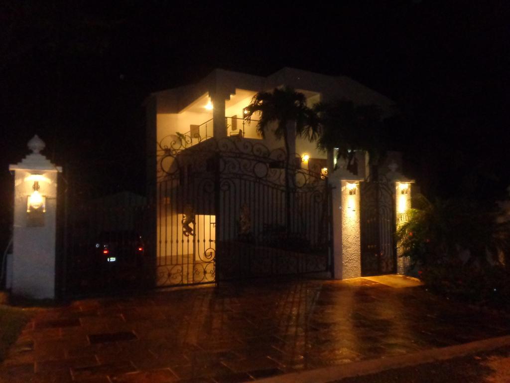 White House Mansion Βίλα Πουέρτο Πλάτα Εξωτερικό φωτογραφία